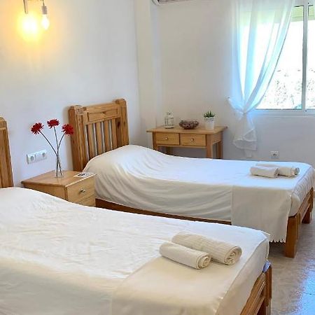 Hostal Sango Sierra De Las Nieves Alozaina Eksteriør bilde