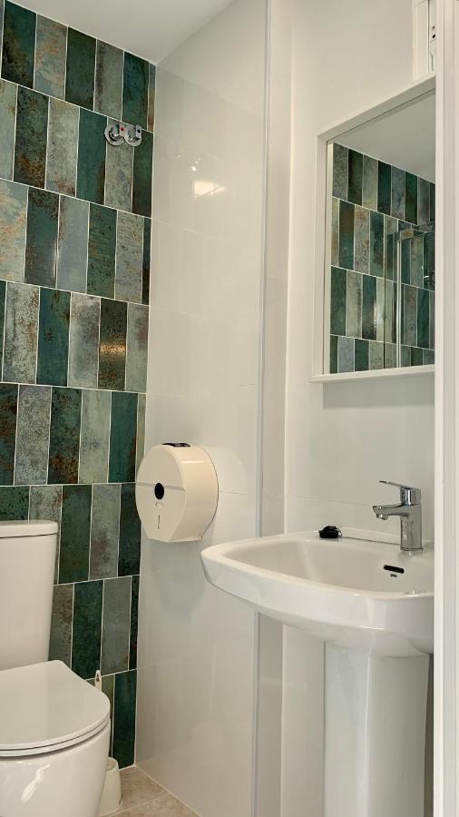 Hostal Sango Sierra De Las Nieves Alozaina Eksteriør bilde