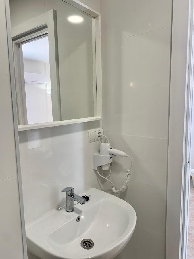 Hostal Sango Sierra De Las Nieves Alozaina Eksteriør bilde