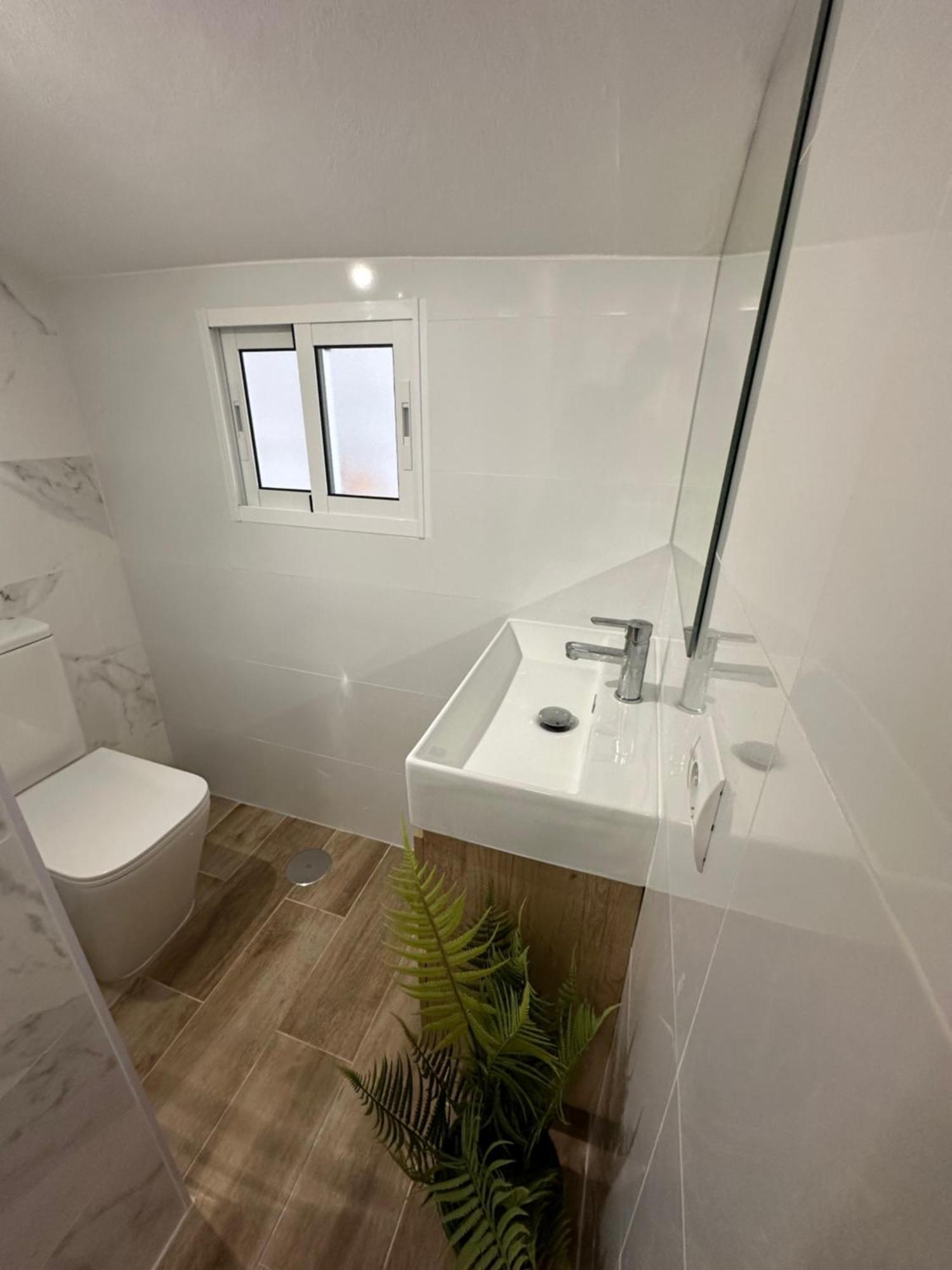 Hostal Sango Sierra De Las Nieves Alozaina Eksteriør bilde